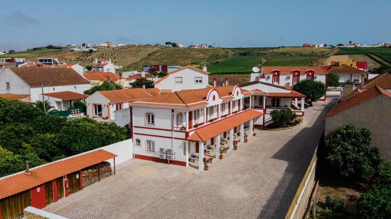 Patio Da Figueira Hotel Torres Vedras Exterior photo